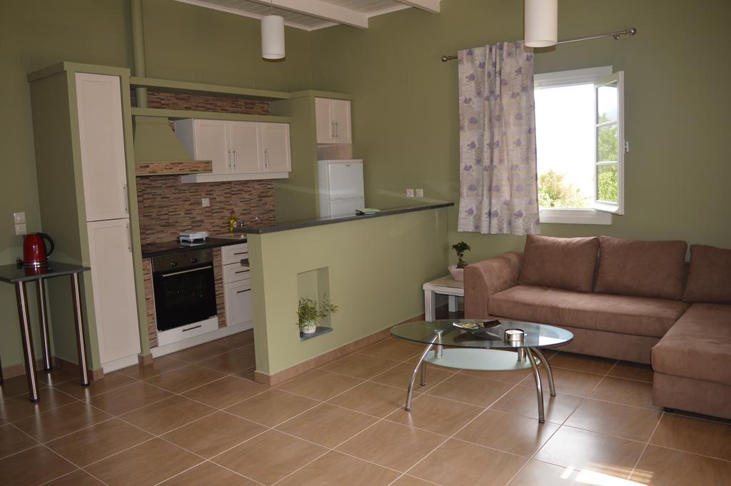 Mel'S Apartments Pesádha Екстериор снимка